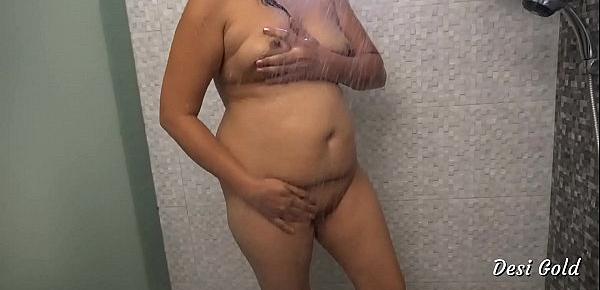  Hot Indian Desi Bhabhi Nude Bathroom Scene